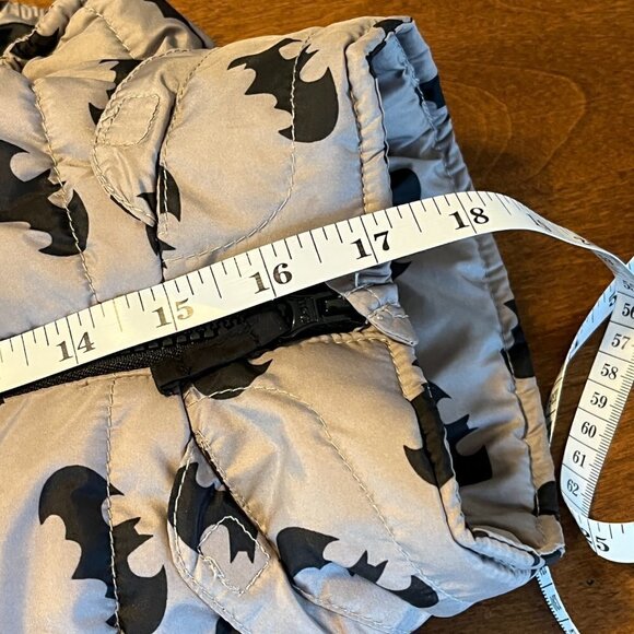 H&M puffer vest batman grey boy toddler 4-5 - Picture 10 of 10